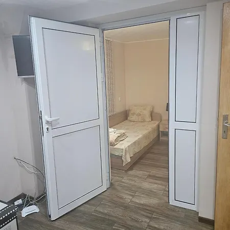Ferienhaus Къща За Гости Теяна
