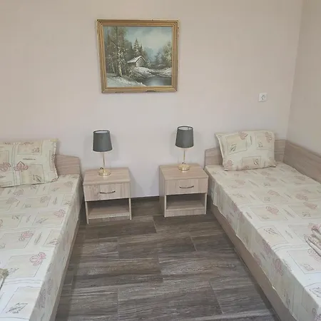 Къща За Гости Теяна Trjawna