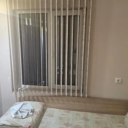 Ferienhaus Къща За Гости Теяна Trjawna