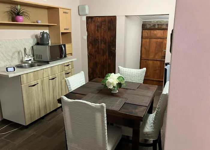 Къща За Гости Теяна Tatil Evi Tryavna